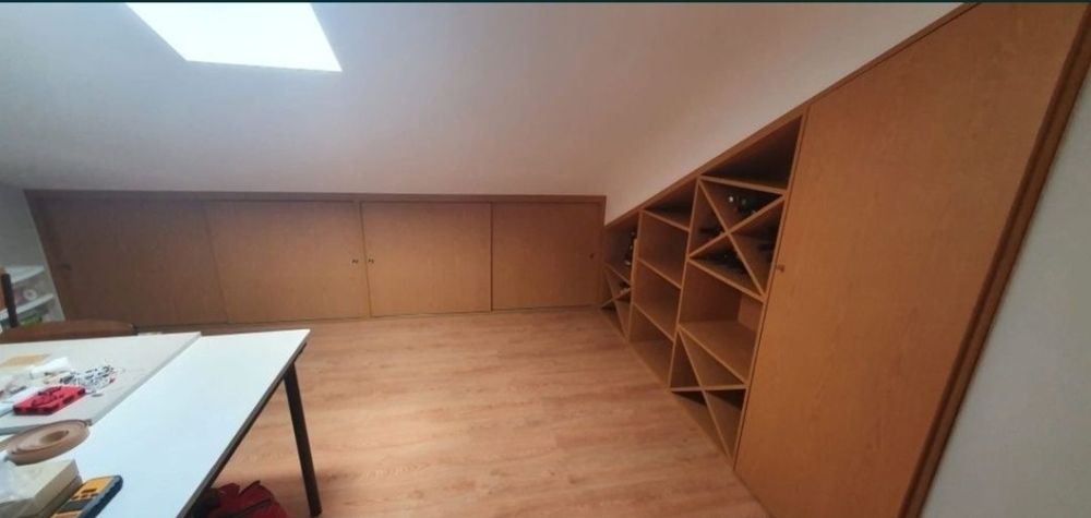 Móveis para sótão e arrecadação