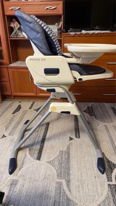 Krzeseło do karmienia mimzy 360