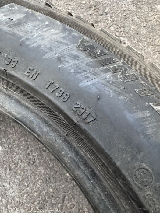 Резина r17 225/55 pirelli зима