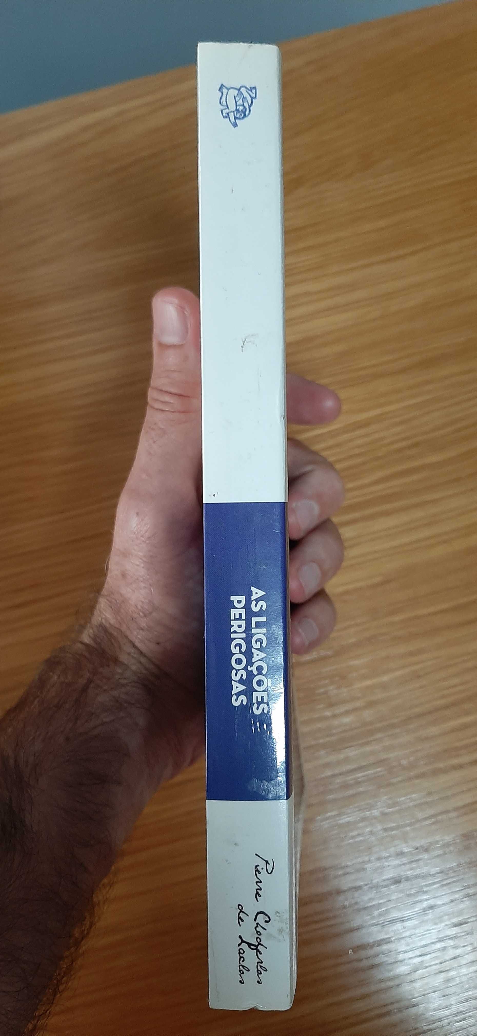 Livro "As Ligações Perigosas" (Pierre Choderlos de Laclos)