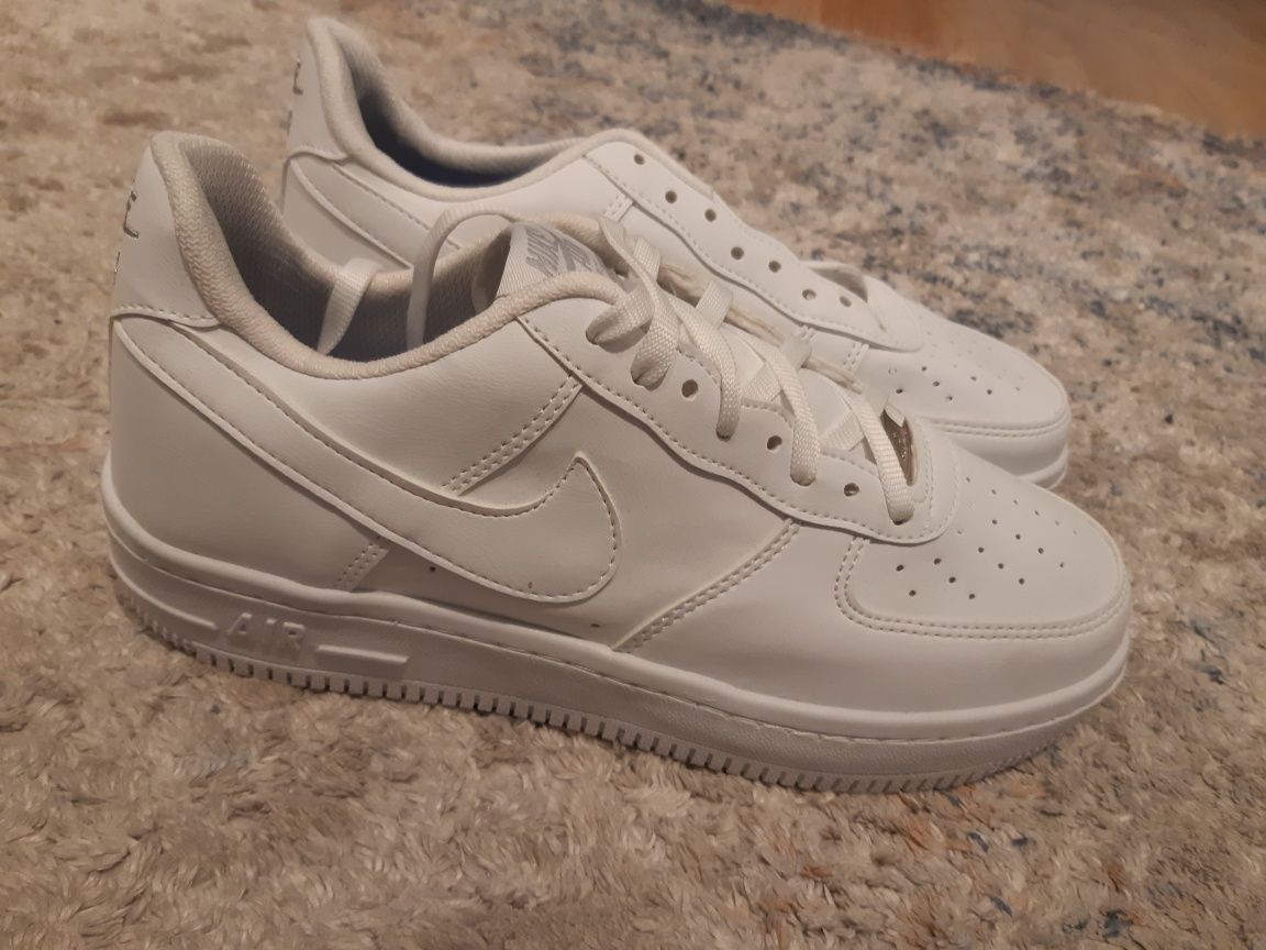 Buty Nike air force 1 nowe okazja