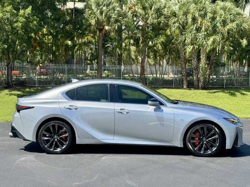 2021 Lexus IS 350