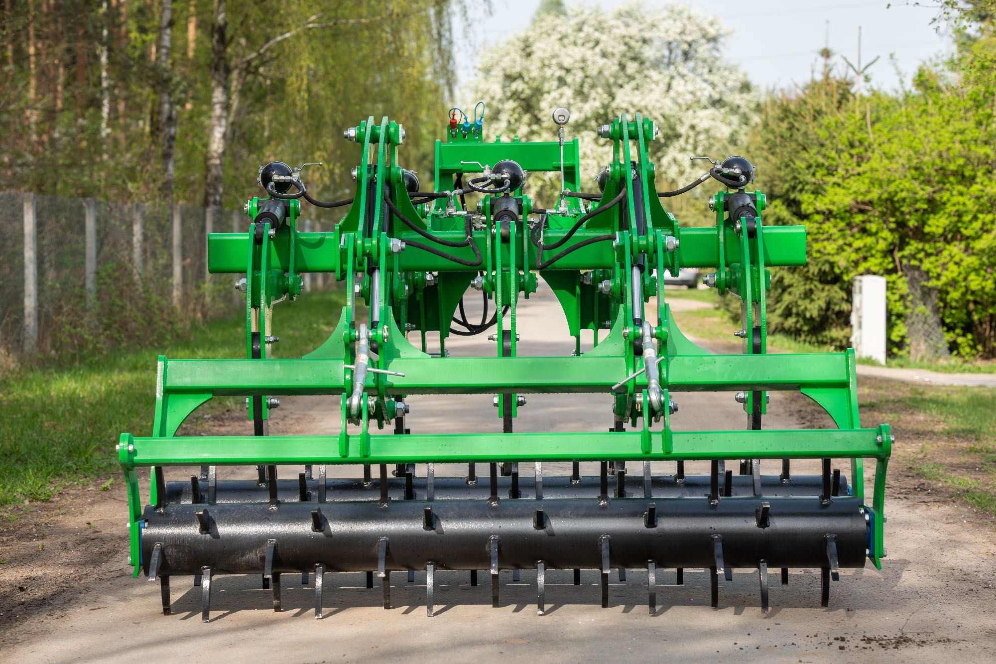 Pług dłutowy Głębosz bezorkowy zabezpieczenie hydrauliczne