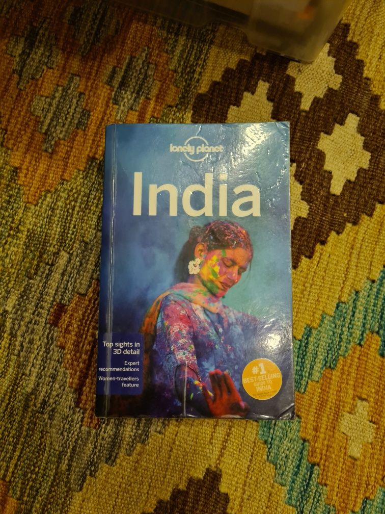 Livros  a Índia  e o Alentejo