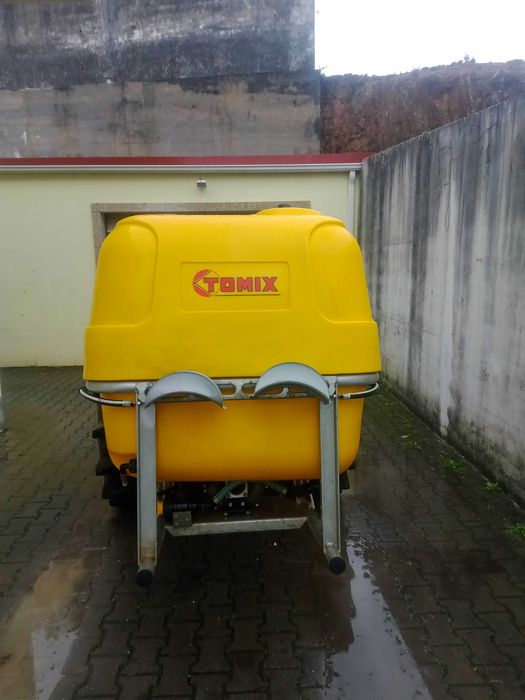 Pulverizador tomix de 600l
