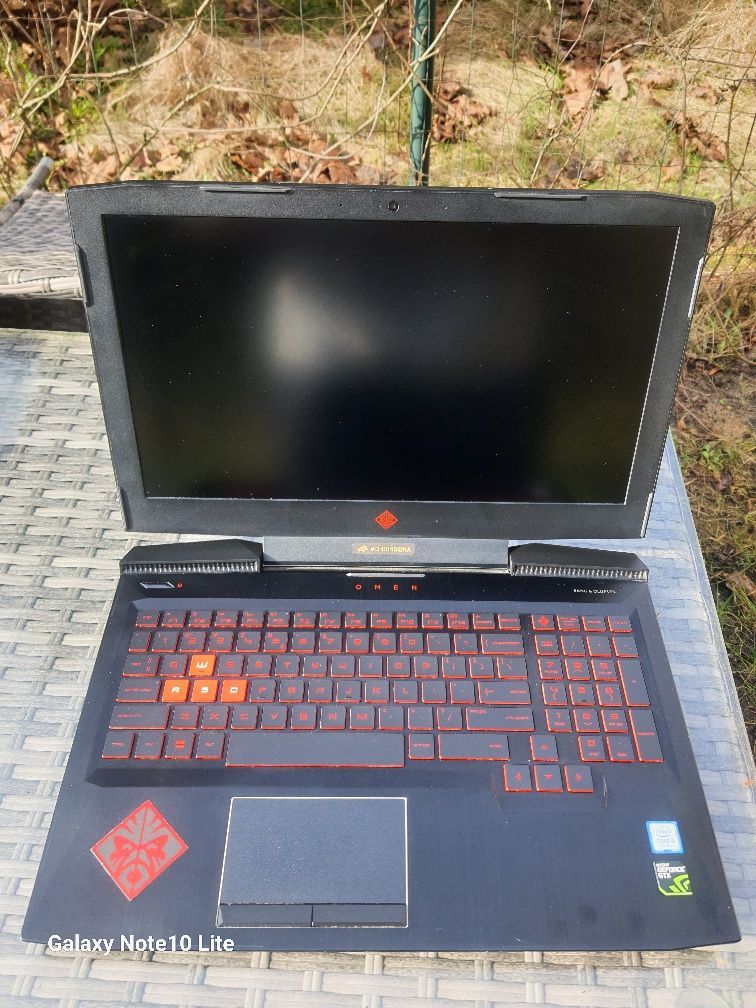 Laptop HP Omen i5 7300 HQ, gtx 1050