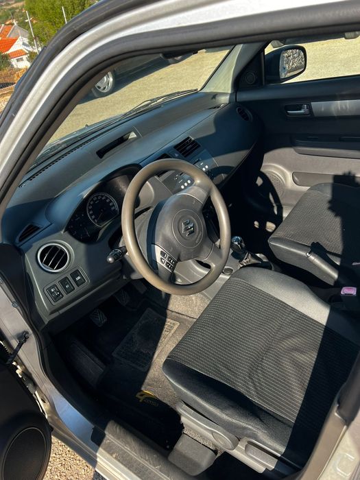 Suzuki swift 1.3