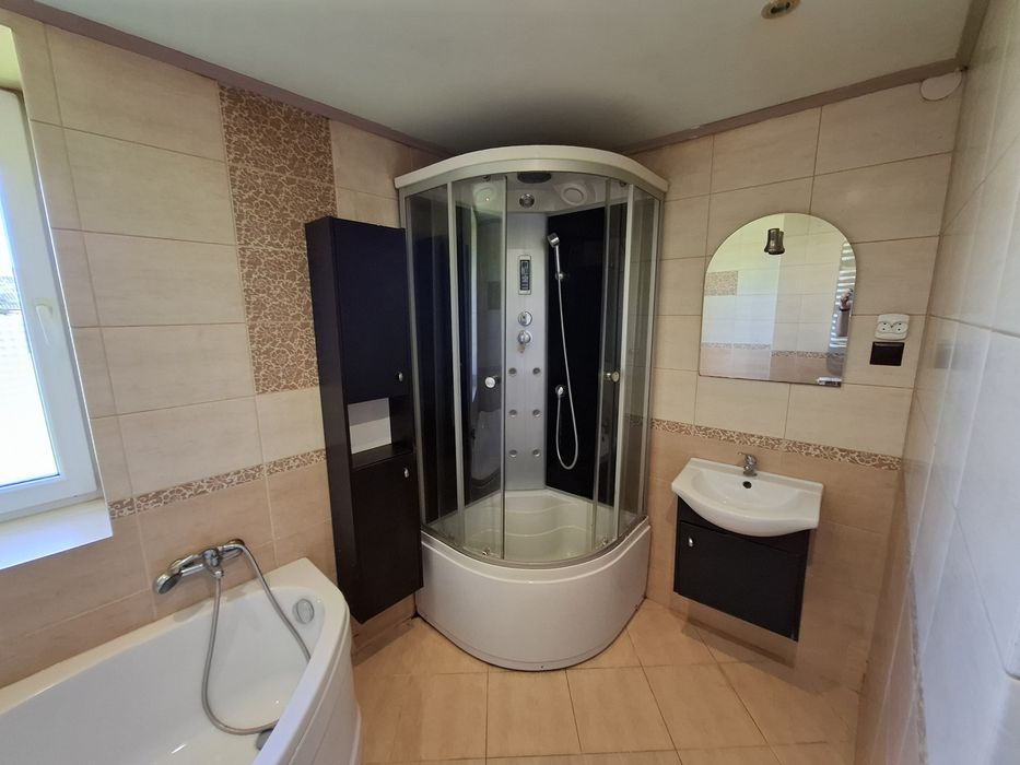 Dom w malowniczej okolicy na 62 arowej działce