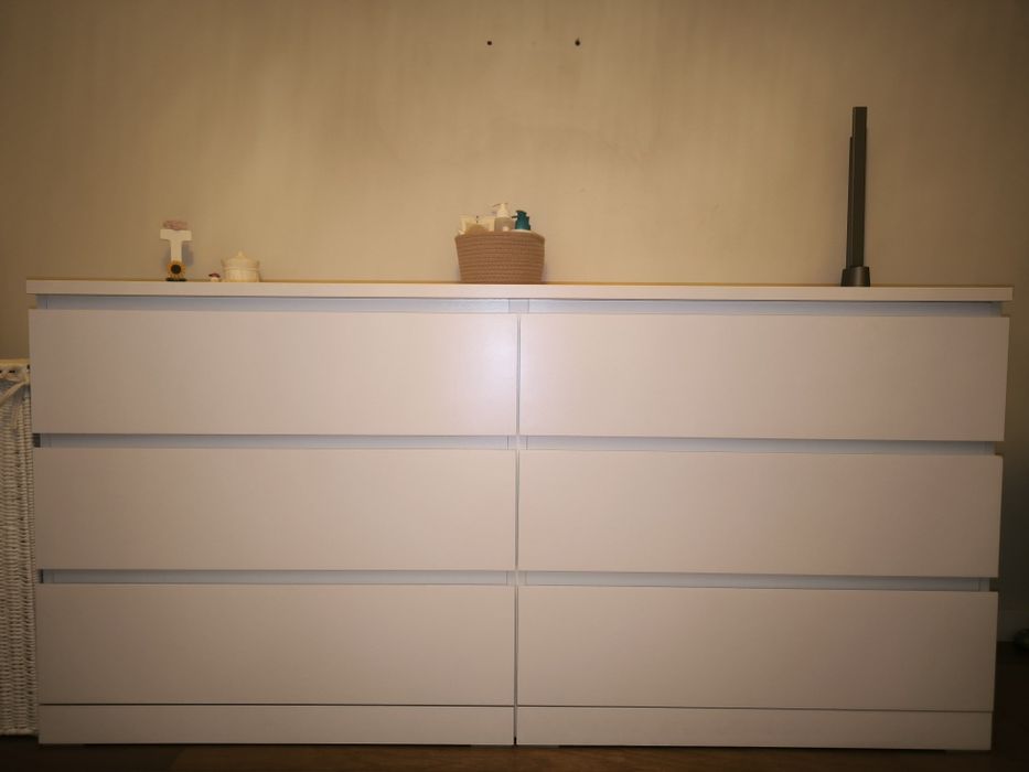 Cómoda branca MALM Ikea