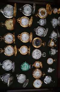 Coleção de Relógios de Bolso + Móvel Expositor