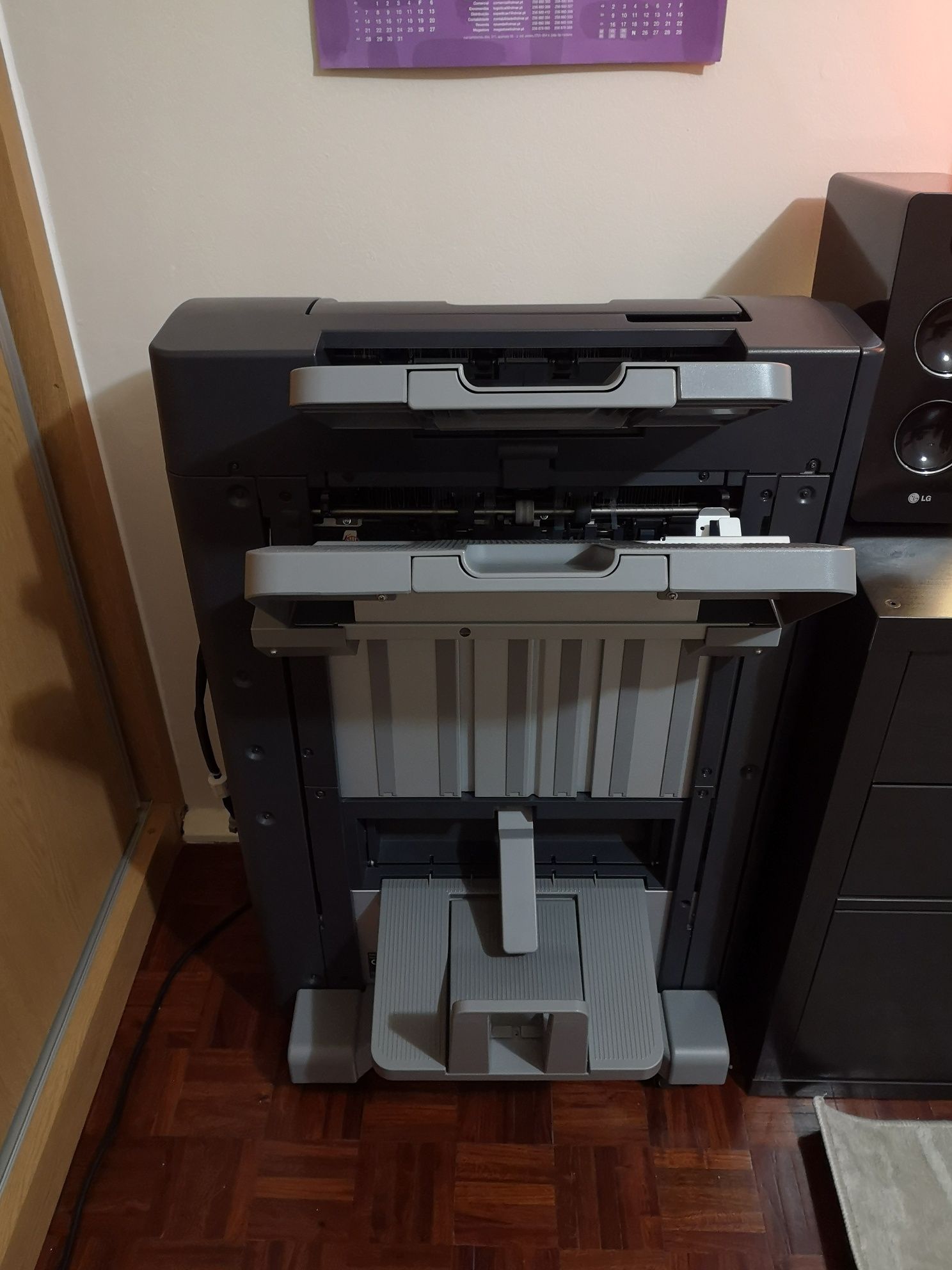 Finalizador Konica Minolta FS-527 (agrafador, furador, dobra)