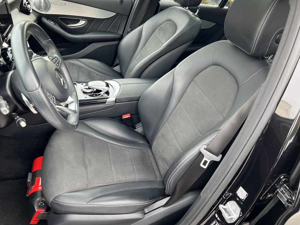 Wypożyczalnia samochodów - wynajem MERCEDES GLC