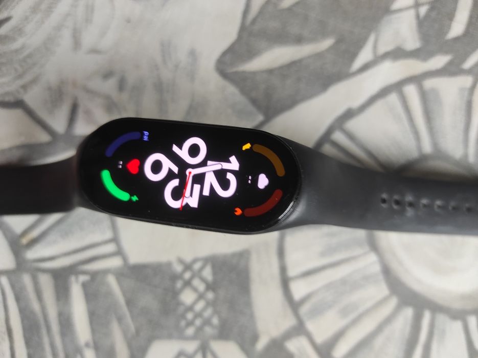 Фитнес браслет Xiaomi mi band 7