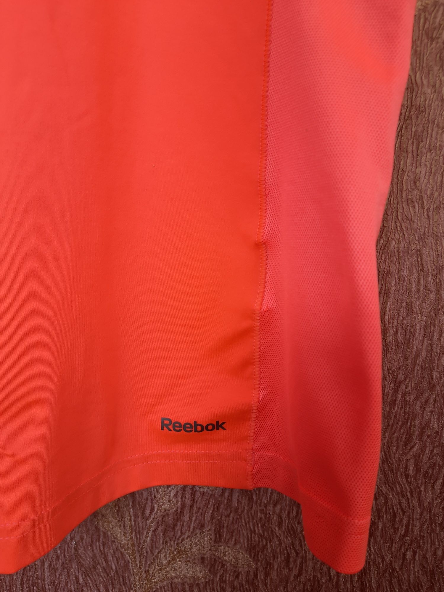 Футболка,майка Reebok,р.xs;s