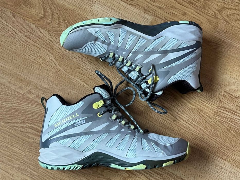 Термо черевики Merrell 38 розміру в ідеальному стані
