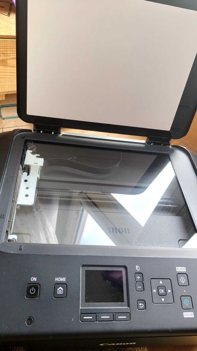 Urządzenie wielofunkcyjne Canon MG5650 + GRATIS