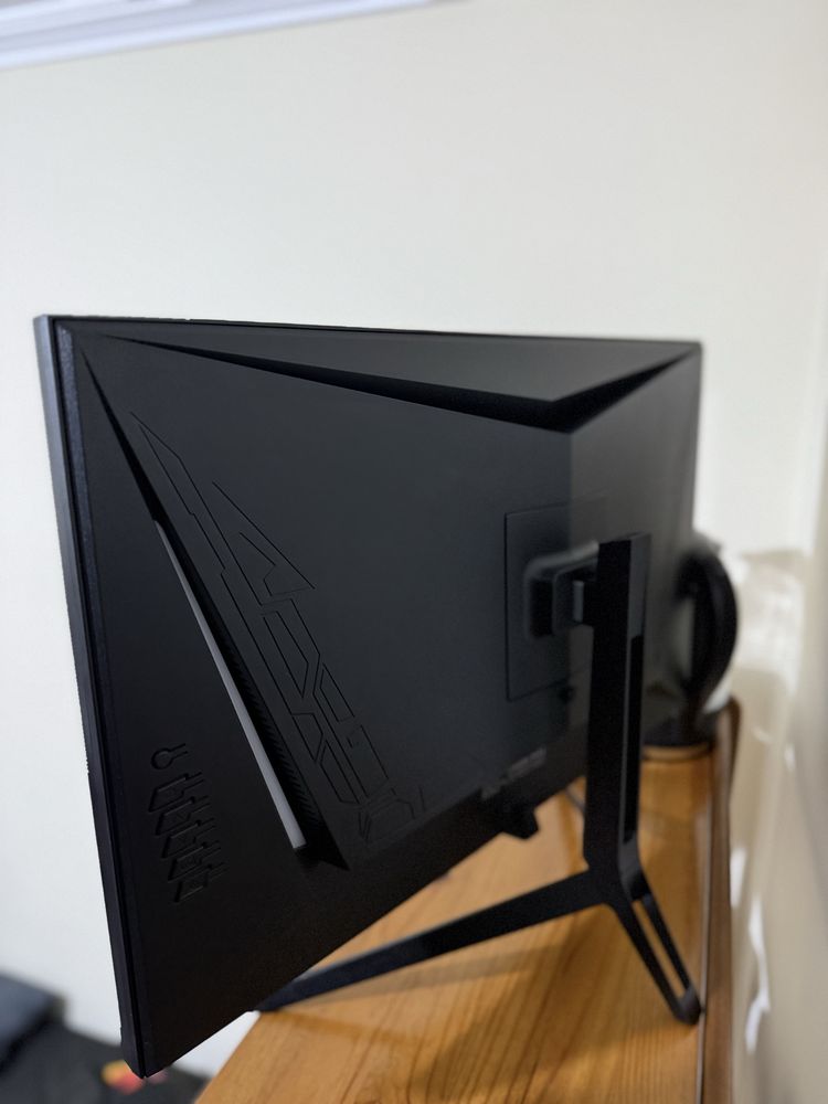Monitor Ozone DSP27 27 “QHD IPS 144Hz (FreeSync/G-SYNC) -Como novo