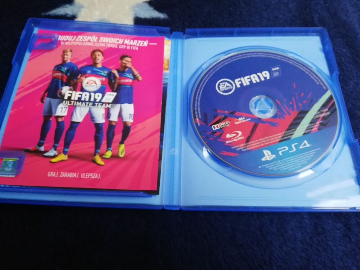 Gra Fifa 19 na ps4