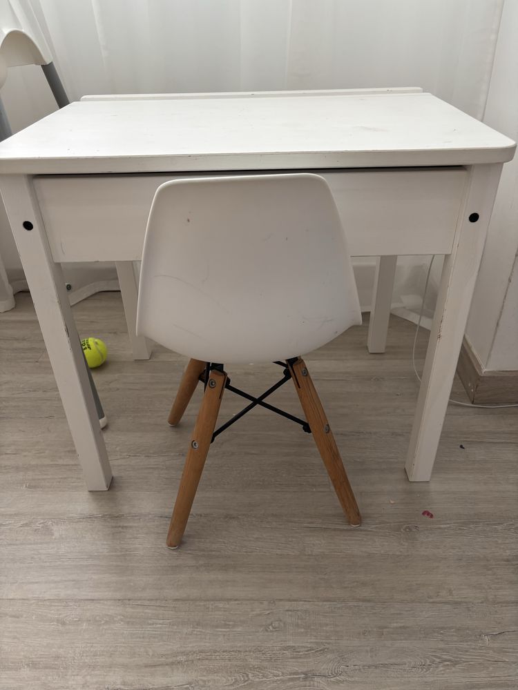 Mesa crianca ikea