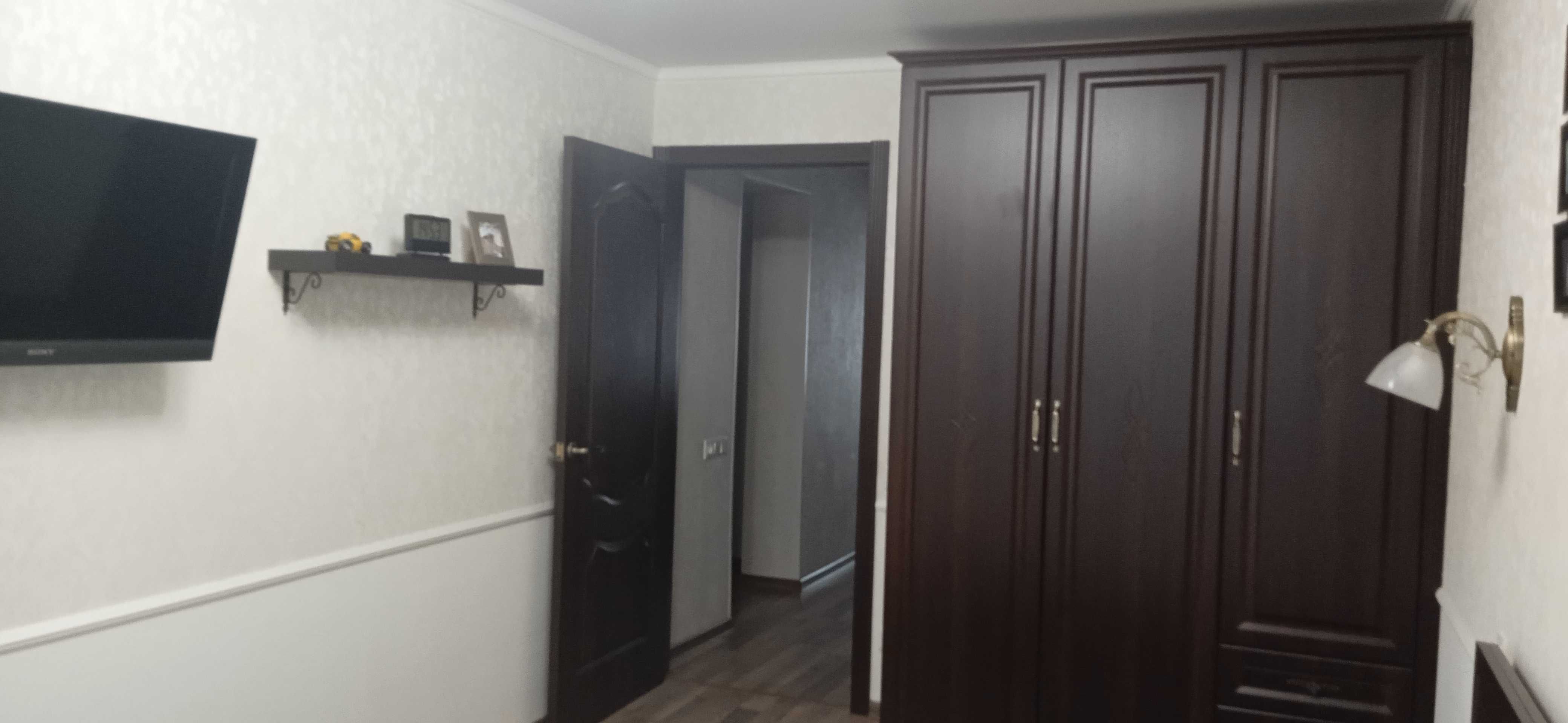 Продам 3-х комнатную квартиру в центре Павло-Кичкаса