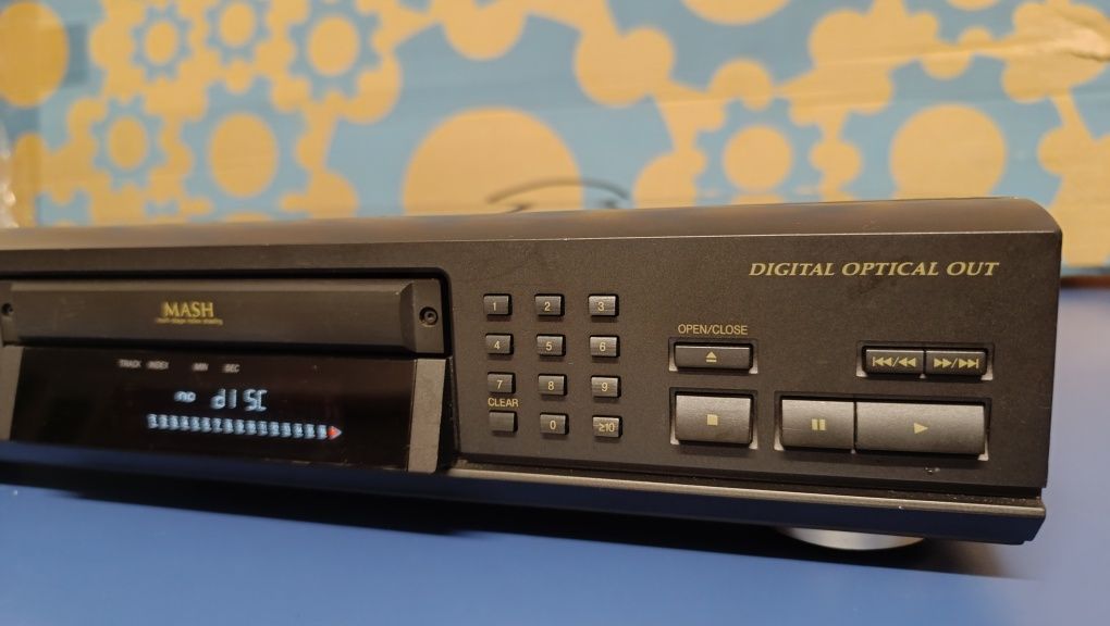 Leitor de CD Technics SL-PG3