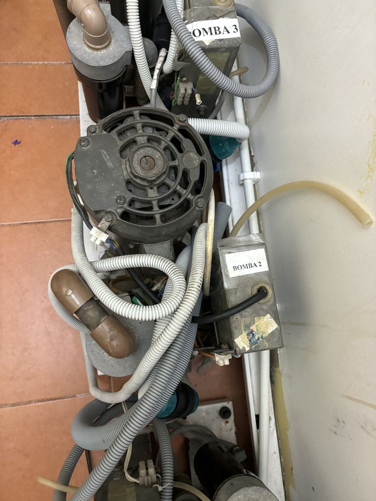 Bombas de vácuo para medicina dentaria