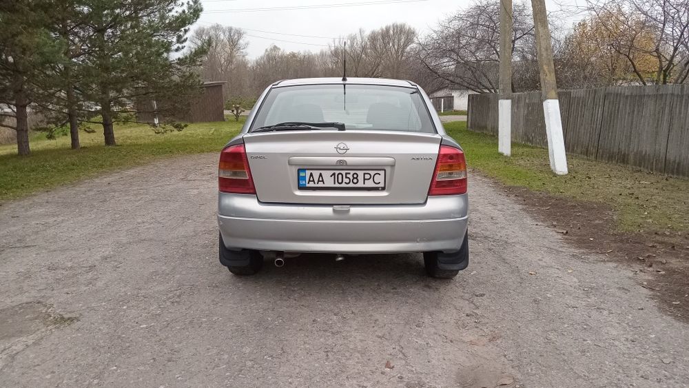 Опель Астра. 1,6. ГАЗ-4