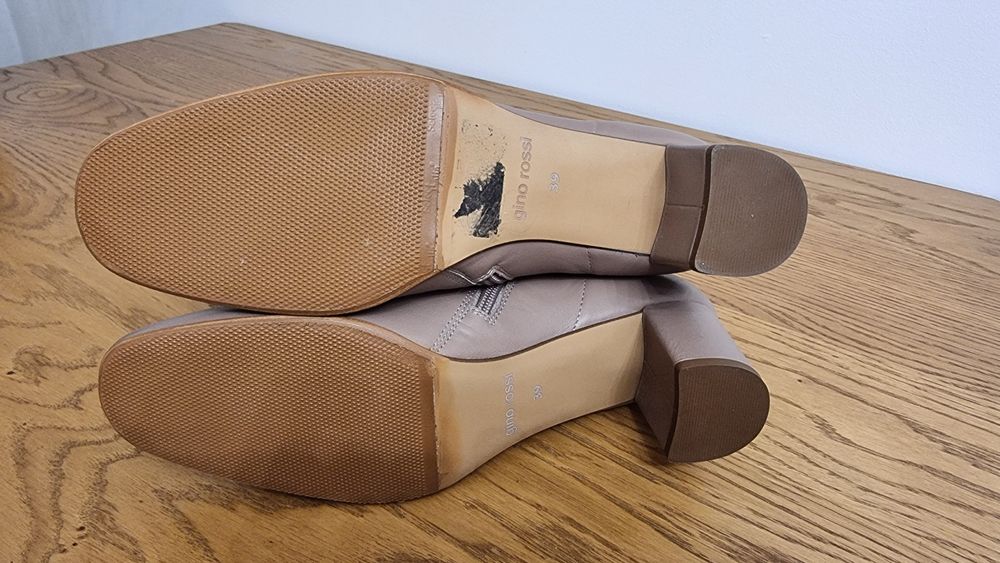Botki Gino Rossi w kolorze taupe