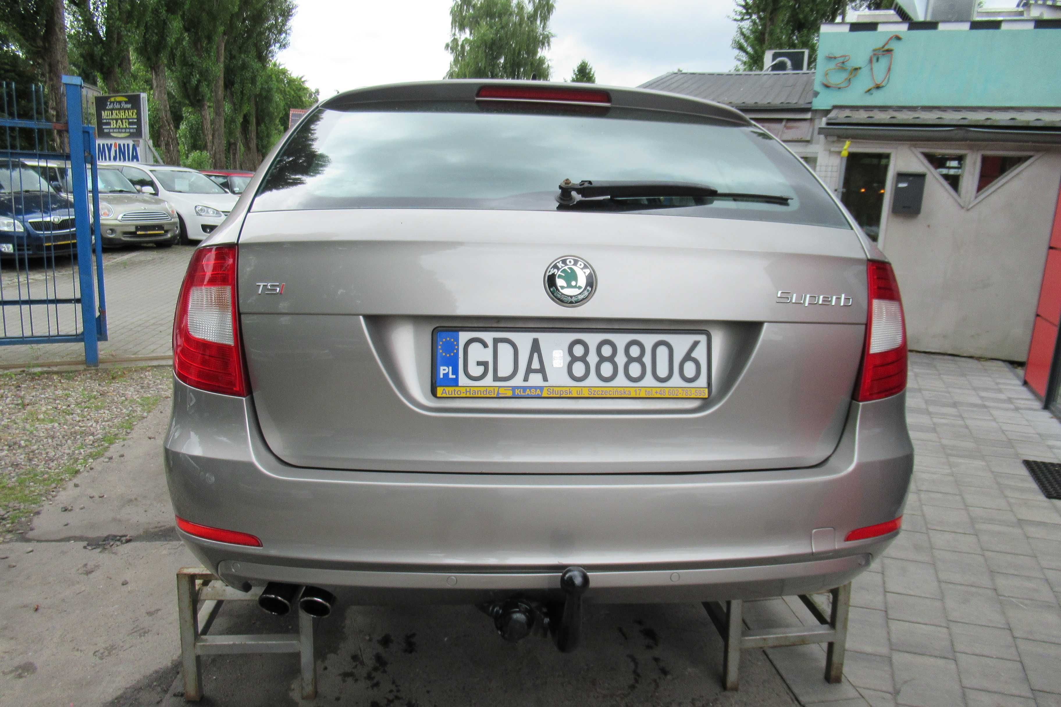 Skoda Suberb 2 II 1.8 benzyna 2010r kombi bardzo ładna wersja manual