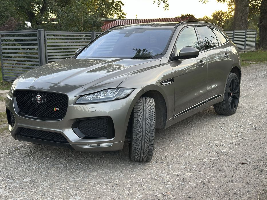 Jaguar F-Pace S 3.0 SC 380 KM