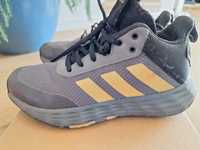 Buty adidas Ownthgame 35.5