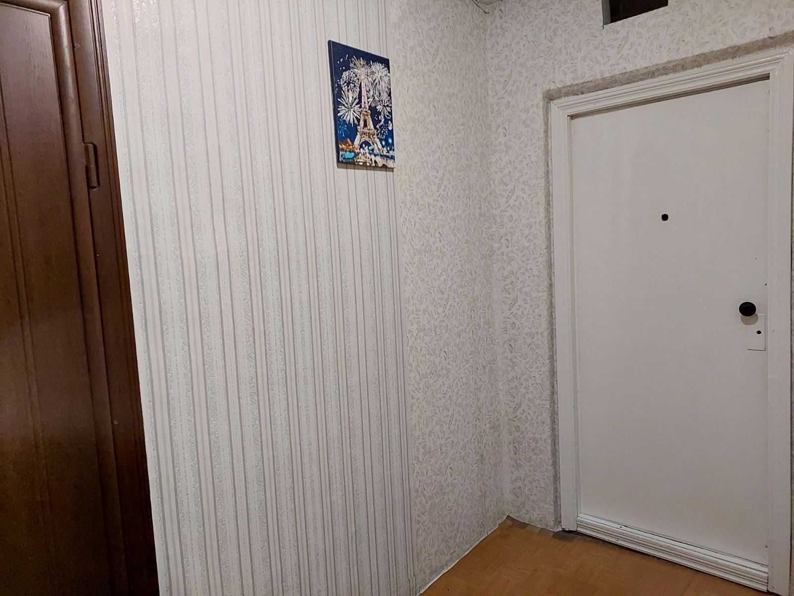 Продам 3к. квартиру вул. К. Маркса.