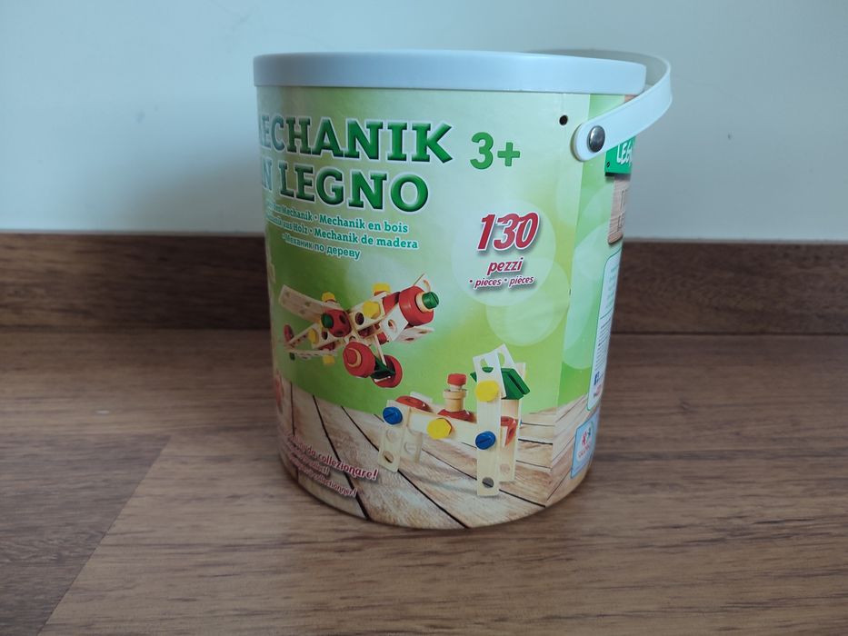 Brinquedo didático - Construção em madeira