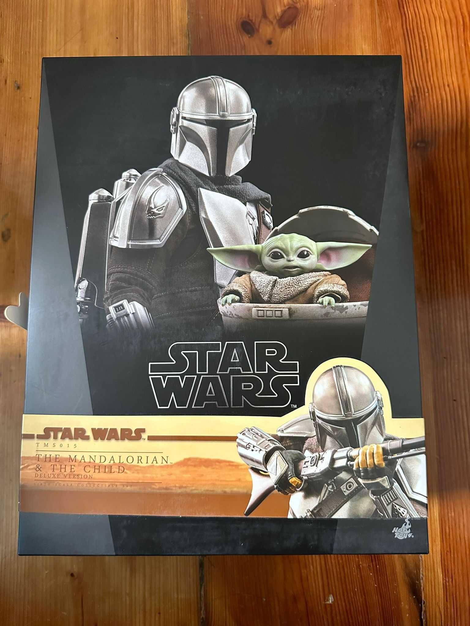 Star Wars Mandalorian & The Child Hot Toys Deluxe Edition