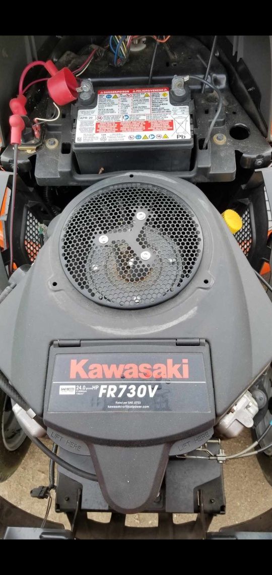 Kosiarka traktorek Husqvarna 24km kawasaki