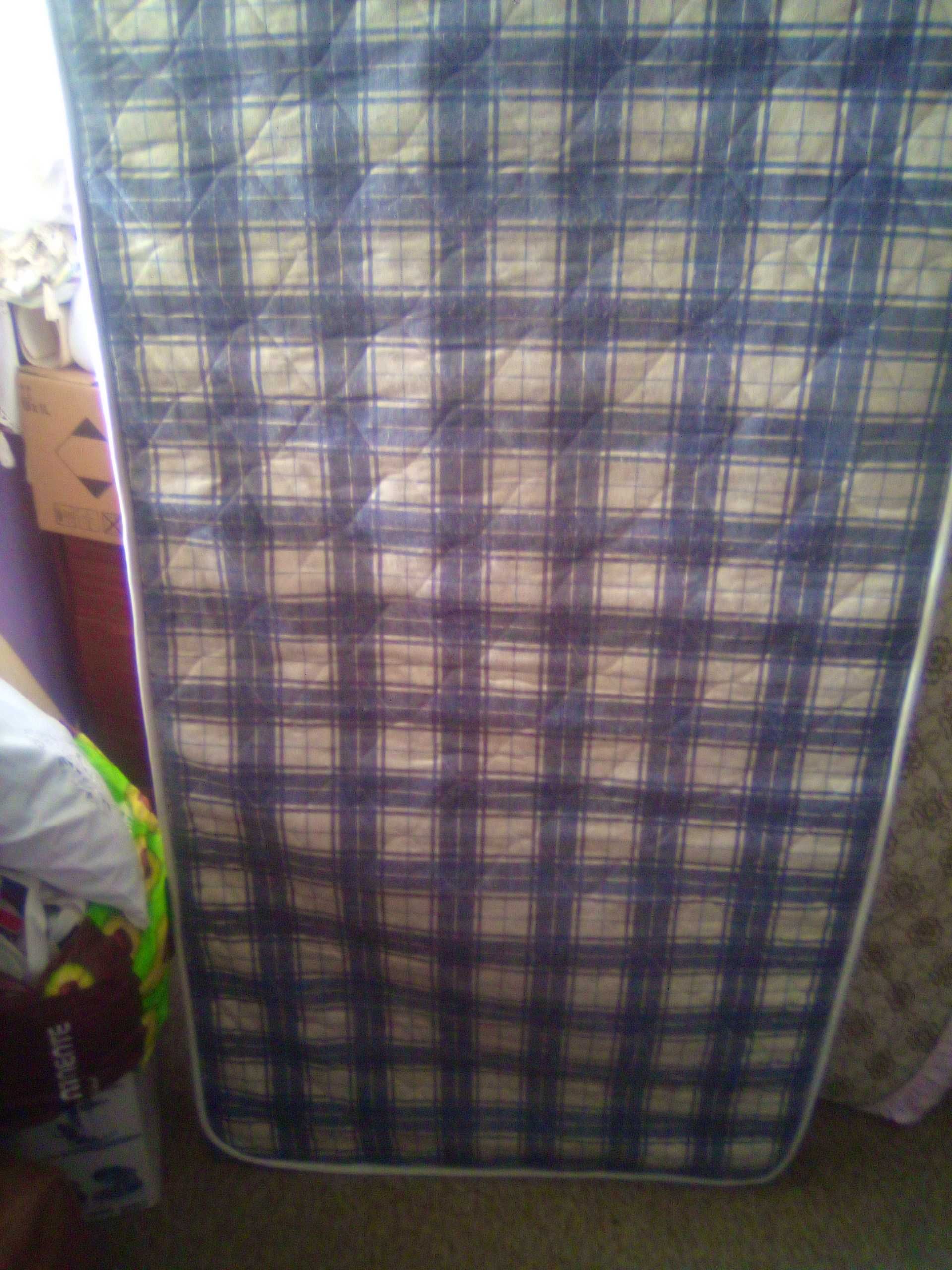 cama de solteiro com colchao