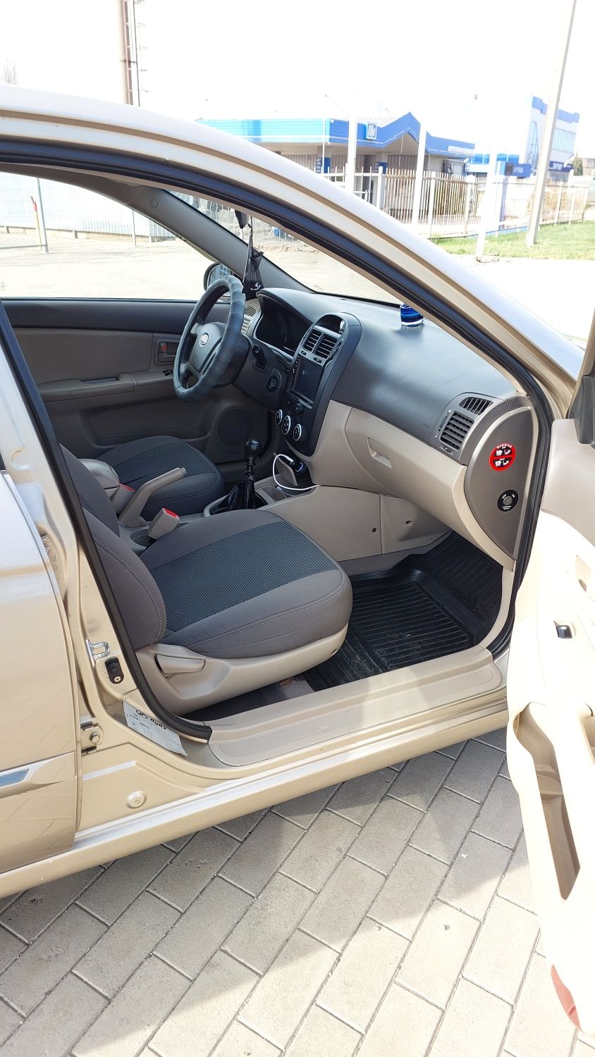 Продам KIA Cerato 2007