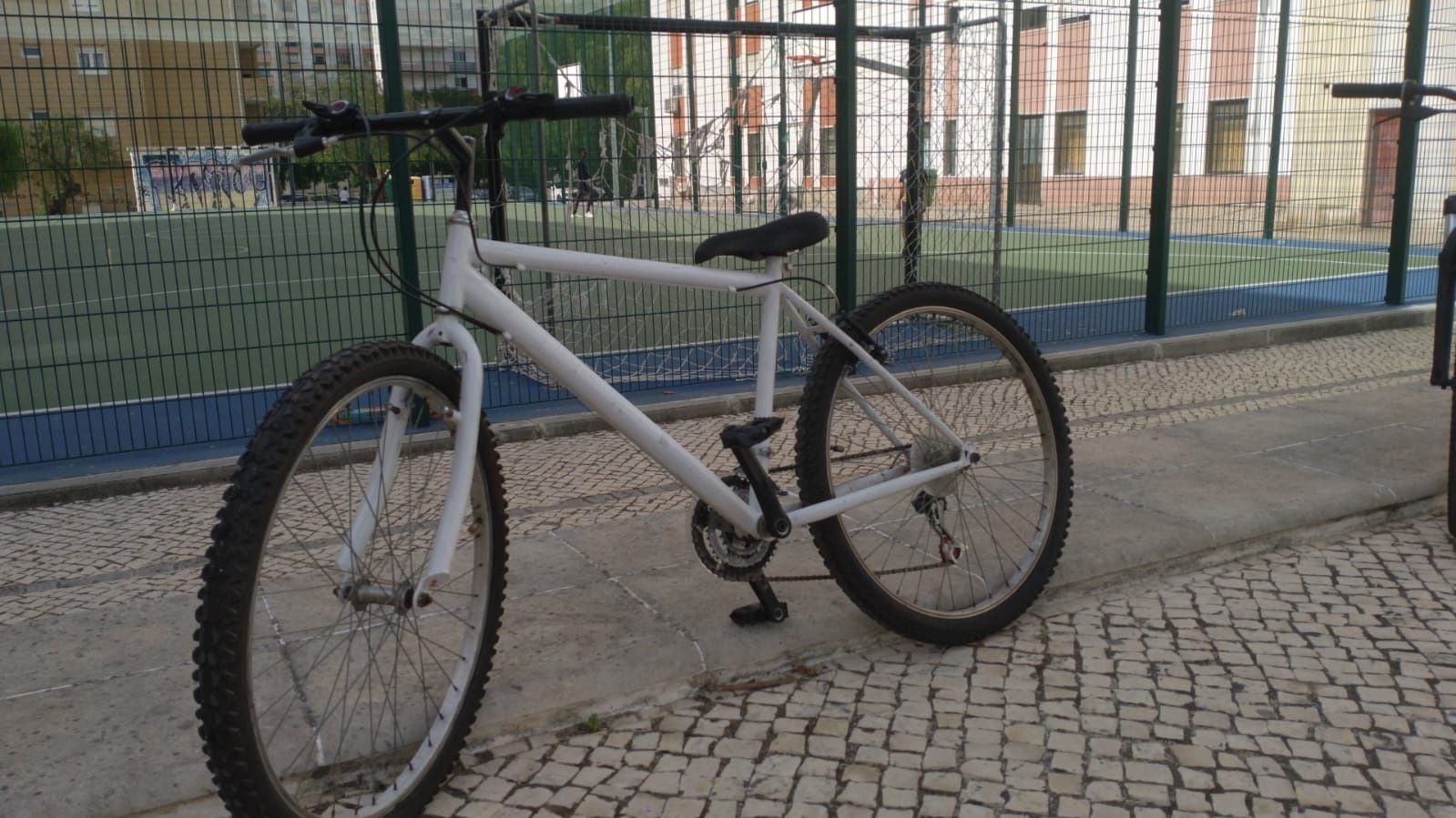 Bike com freio novo e pneu da Wanda king
