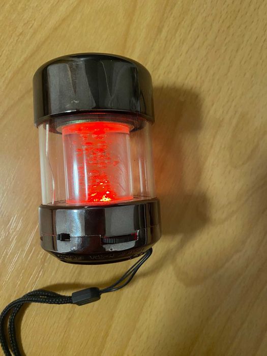 Мобильная колонка auvisio с Bluetooth, световыми светодиоднымиSWEPT.