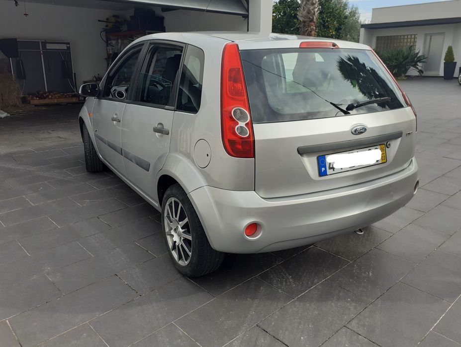 Ford fiesta 1.4 tdci 5 lugares