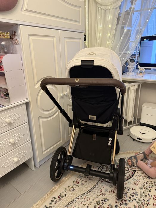 Дитячий візочок Cybex e-priam off white