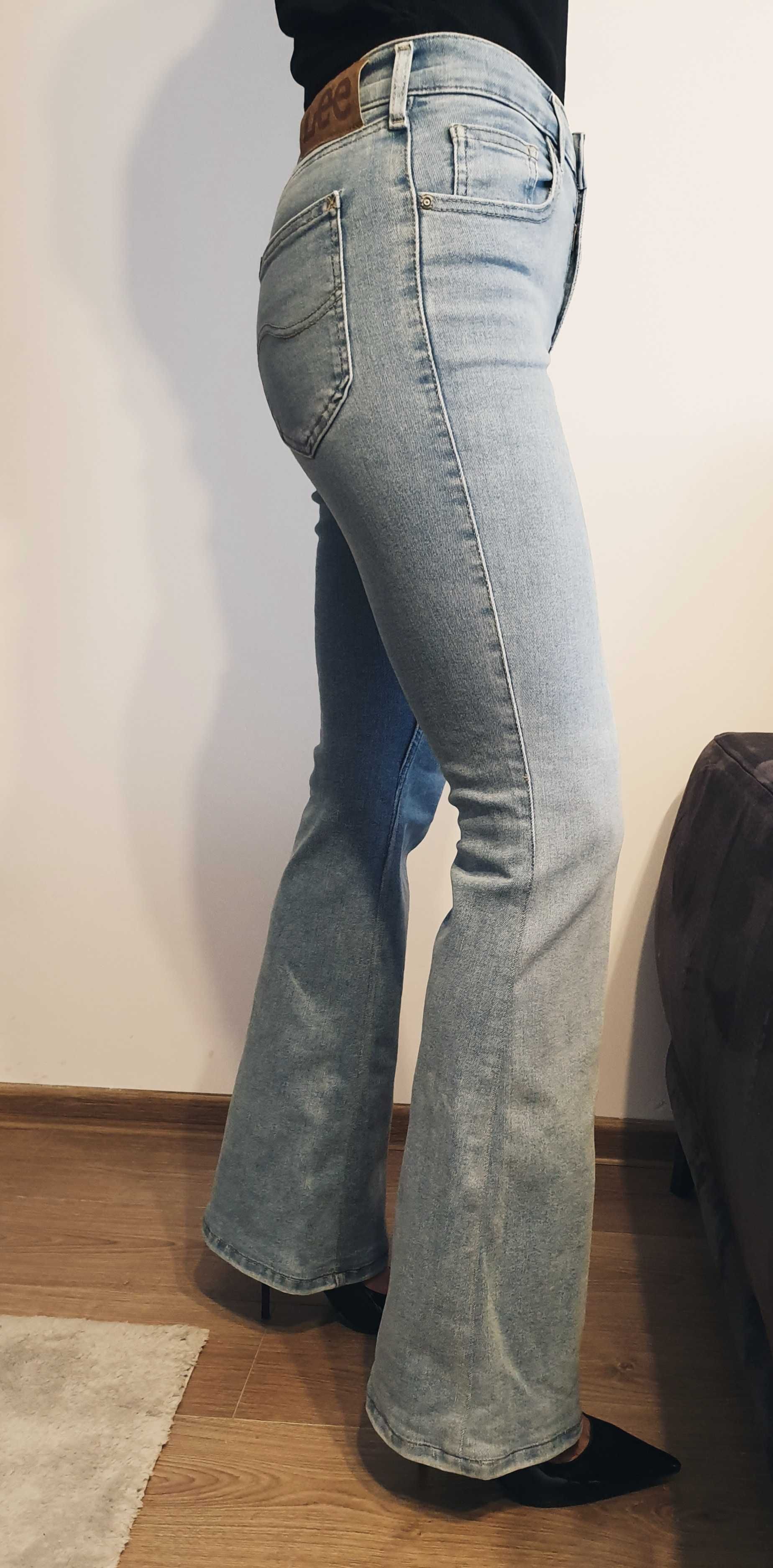 Spodnie damskie dżinsy jeansowe Lee FOREVERFIT Flare bootcut, jak nowe