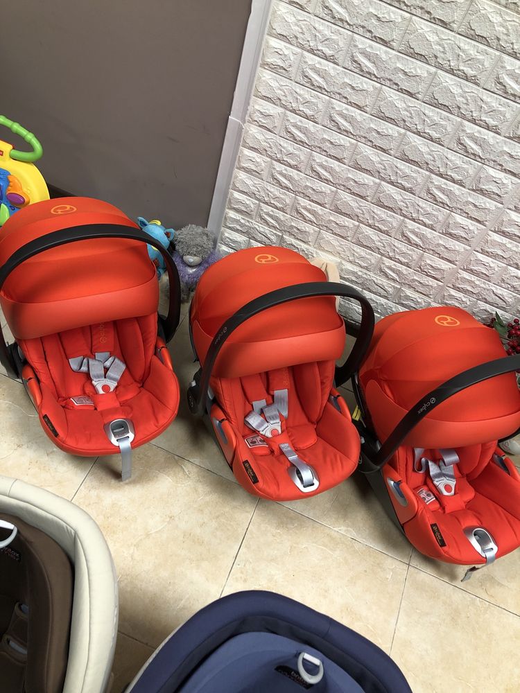 Автокрісло Cybex Cloud Z i-Size Група 0+ (0-13 кг) автолюлька сайбекс