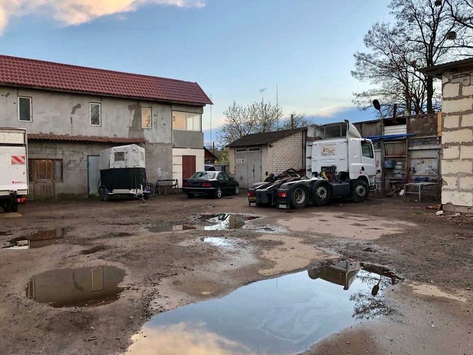 Комерція під бізнес , 32 соток