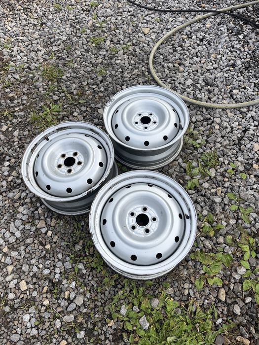 Felga 16 5x100 subaru