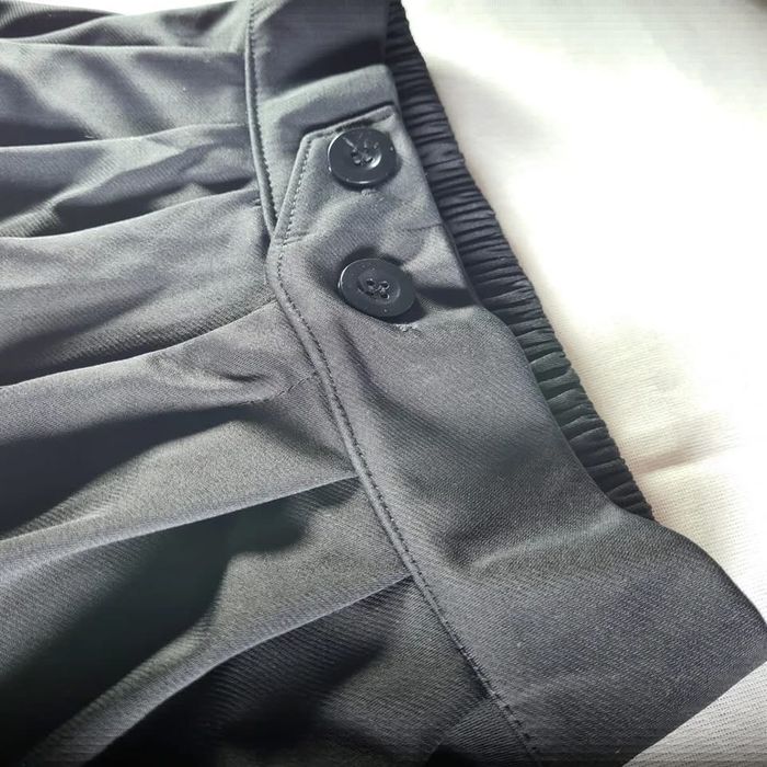 Тонкі комфортні офісні/шкільні брюки штани вільного крою