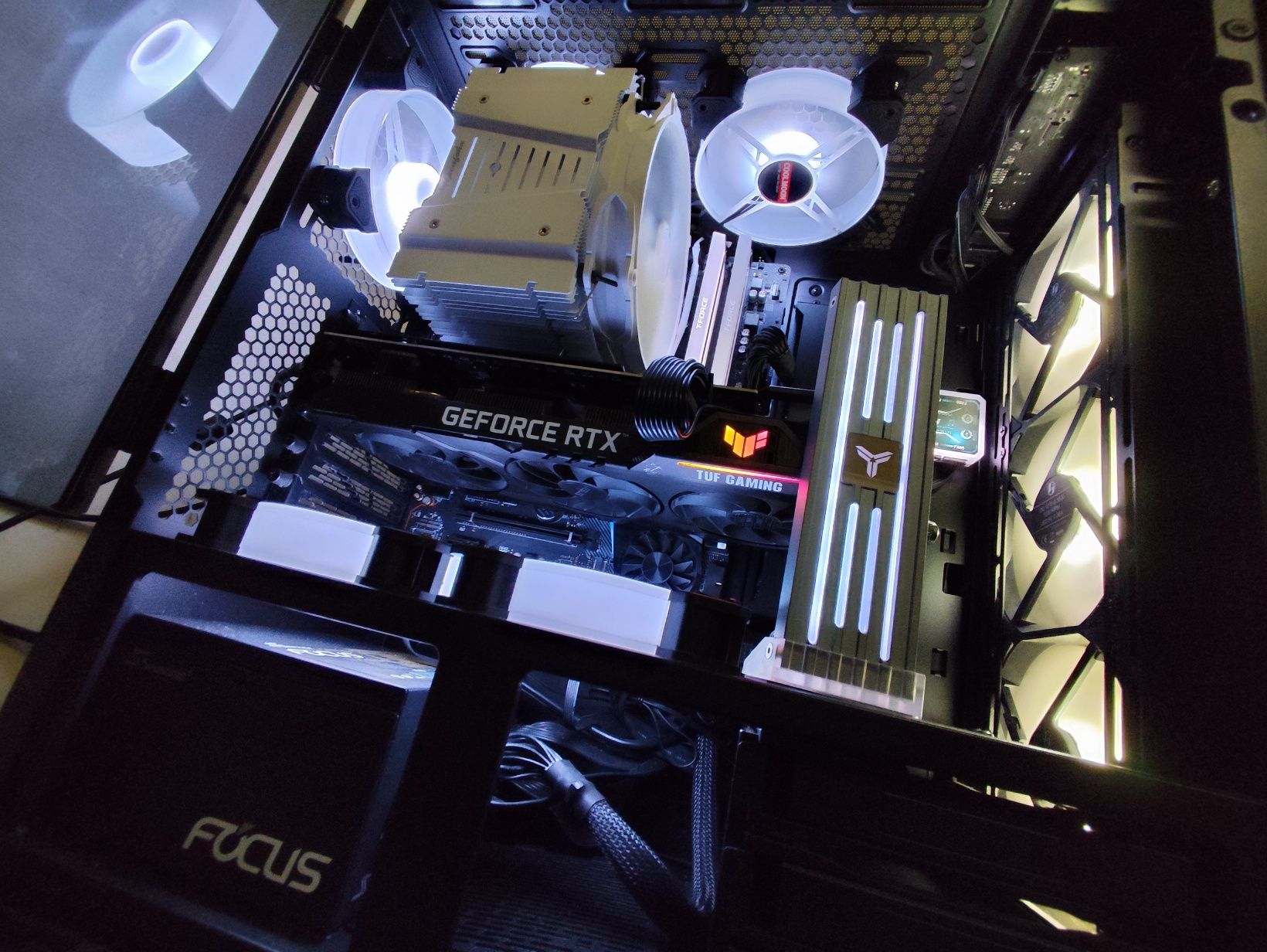 Desktop gaming como novo