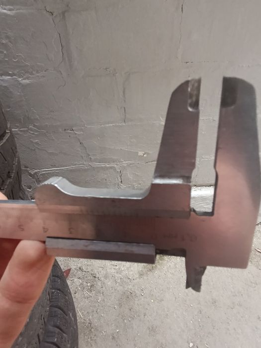 Шини Michelin 215/65R16C 6,3mm