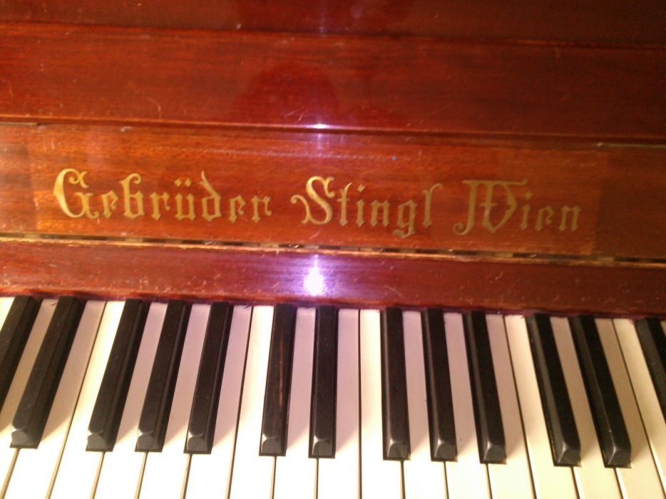 Pianino austriackie, antyk przedwojenny KAISERL UND KÖNIGL