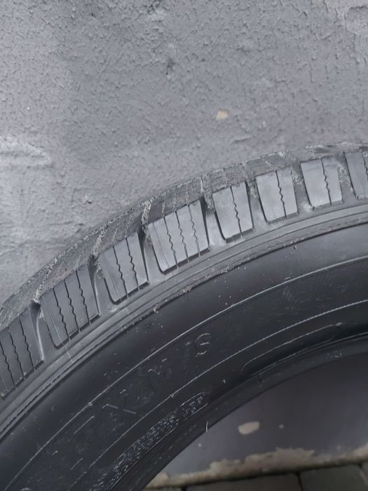 Шини Міchelin 235/60 R18